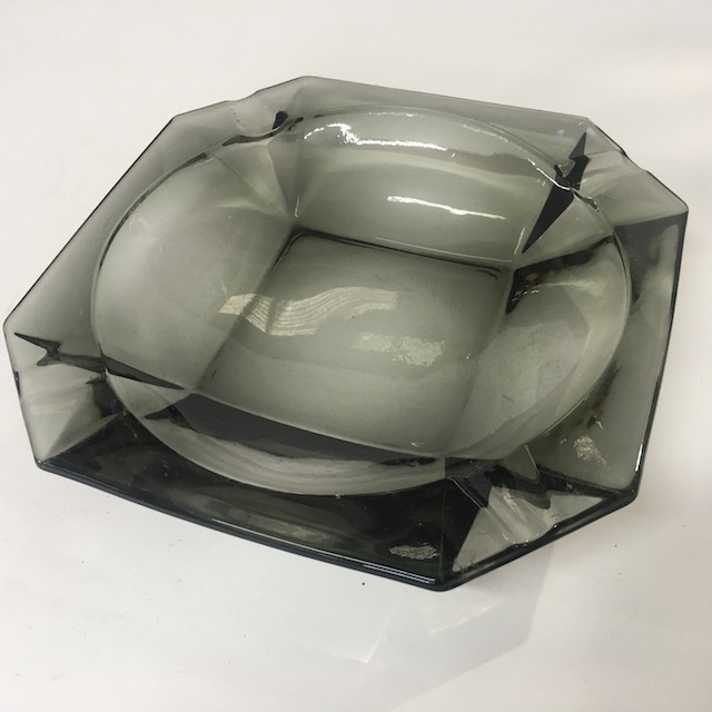 ASHTRAY, Glass - Smoked Cut Glass Large